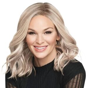 Raquel Welch Wavy Day Shaded Biscuit New With Tags